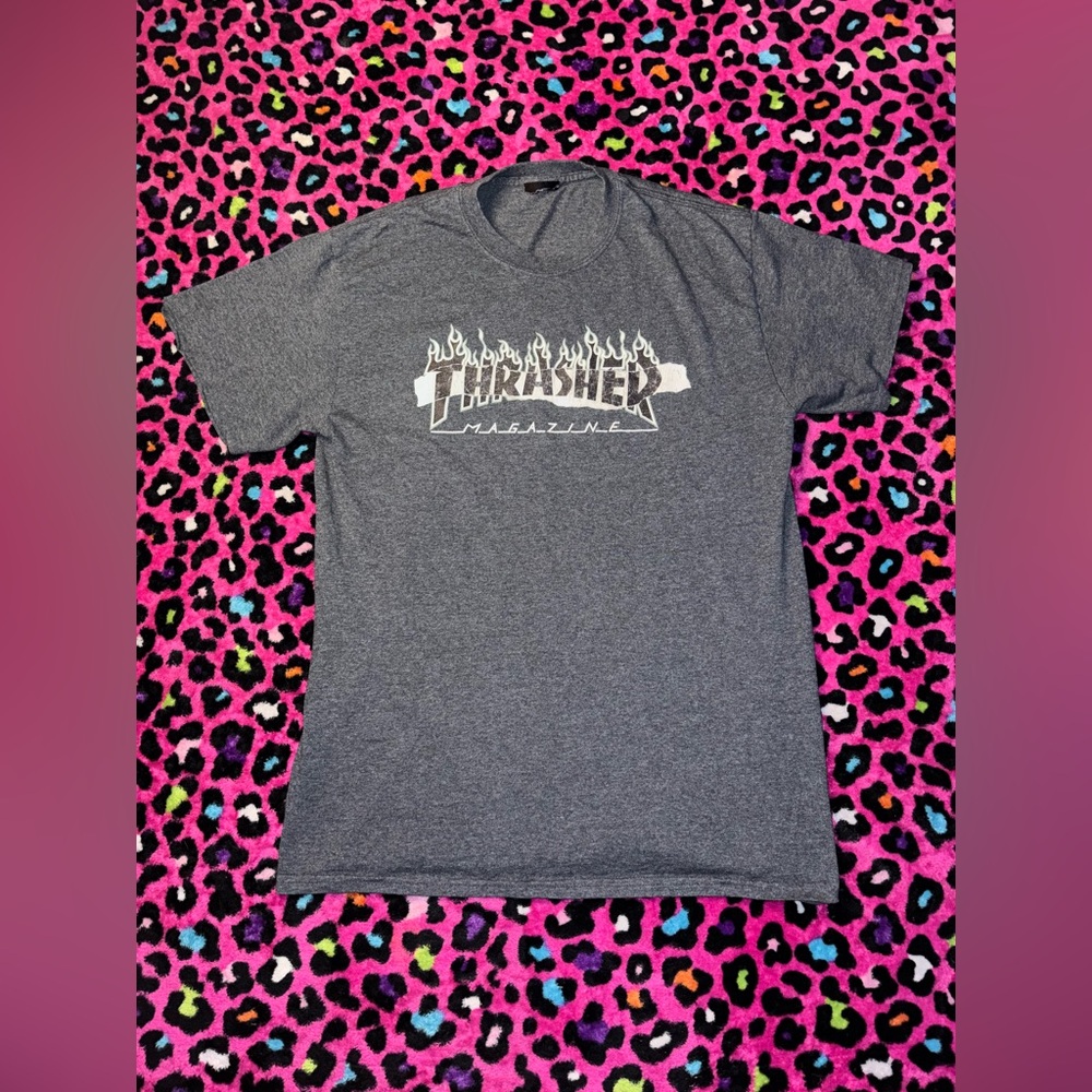 Large Thrasher Gray Men's T-Shirt